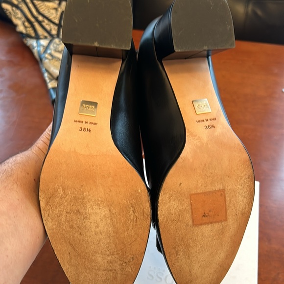 HUGO BOSS Leather Pumps size 36.5 (US 6.5) - Picture 7 of 11